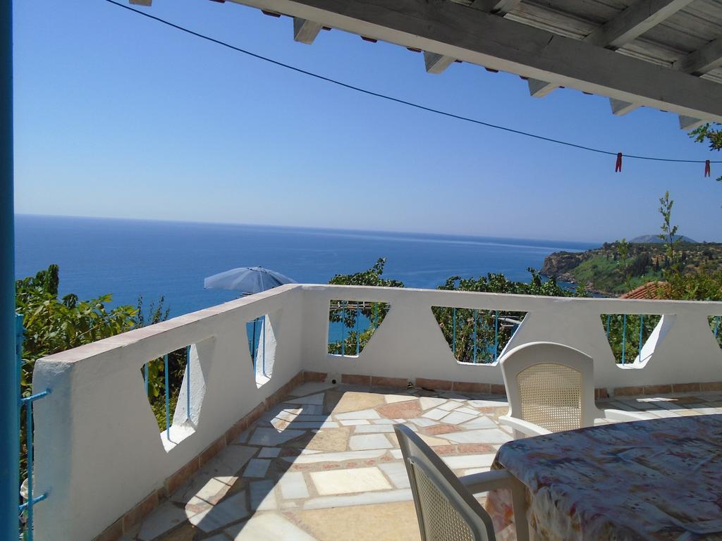 Giota & Antonia Apartments Koroni  Exterior photo